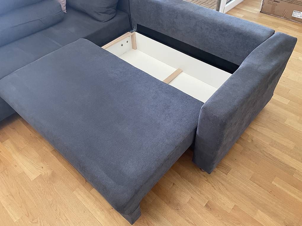 Sofas: Ecksofa Grau mit Schlaffunktion und Strauraum – Gebraucht aus Basel von msa_vtq6 3