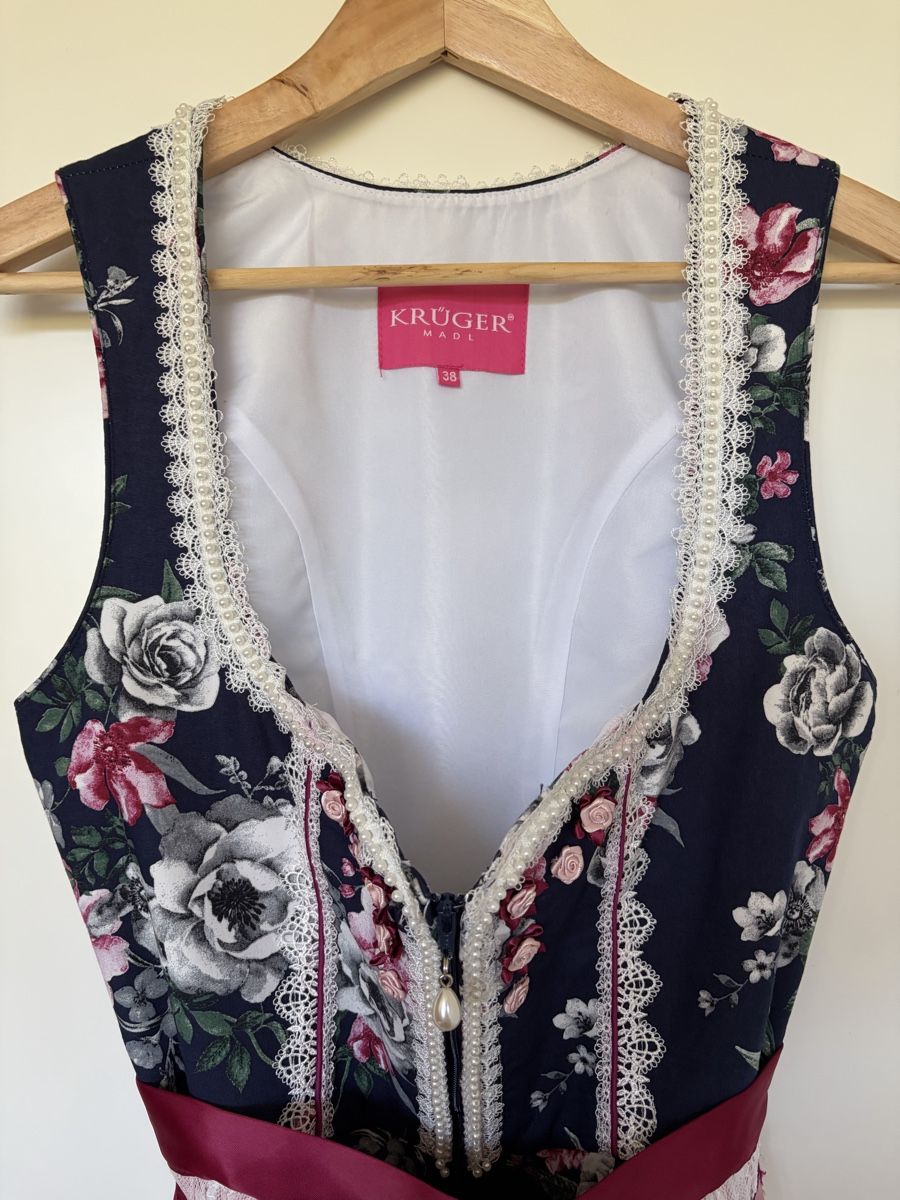 Krüger Kleider: Dirndl Krüger Gr. 38  – Gebraucht aus Winterthur von Geissifant 3