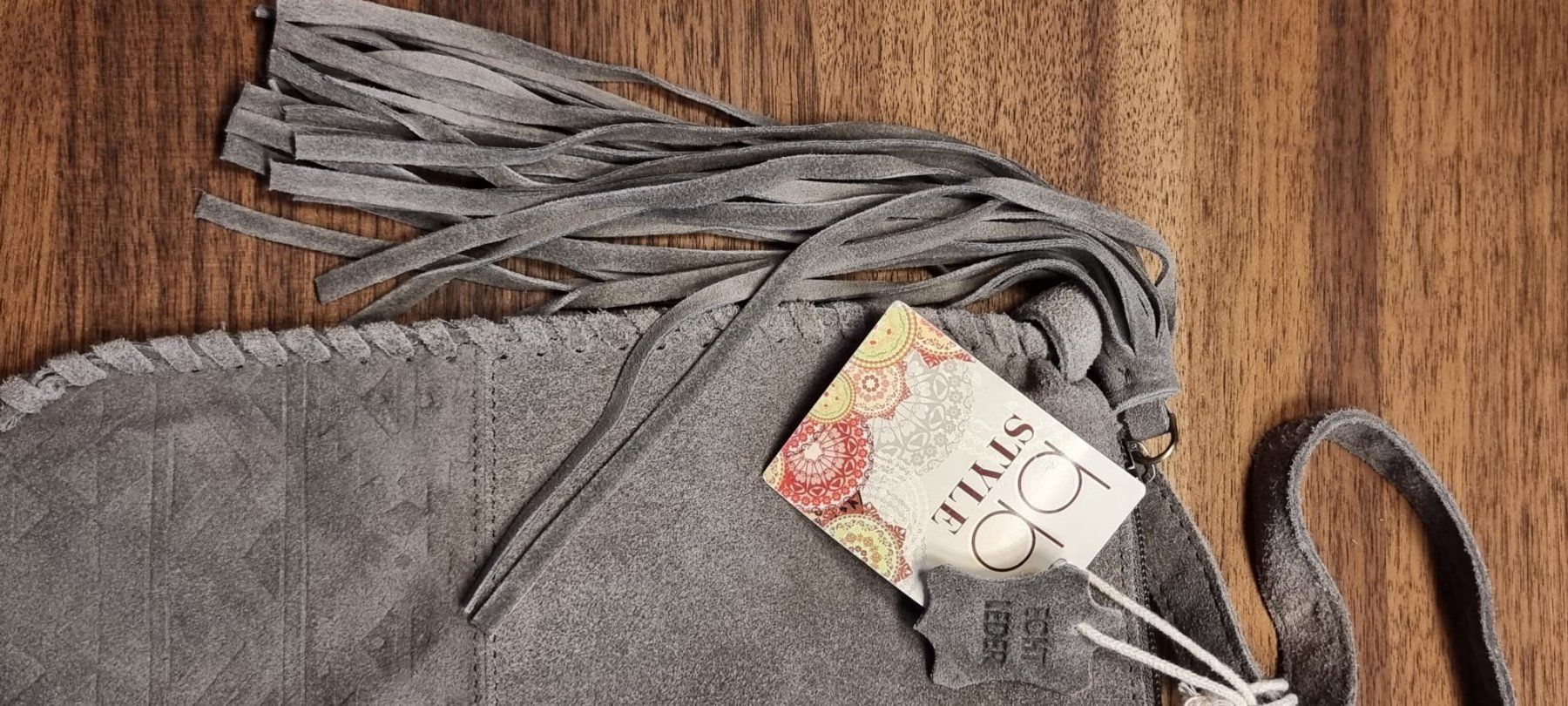 Borse da donna: Leder Tasche – Nuovo e nell'imballaggio originale da Steffisburg venduto da Mallekobold