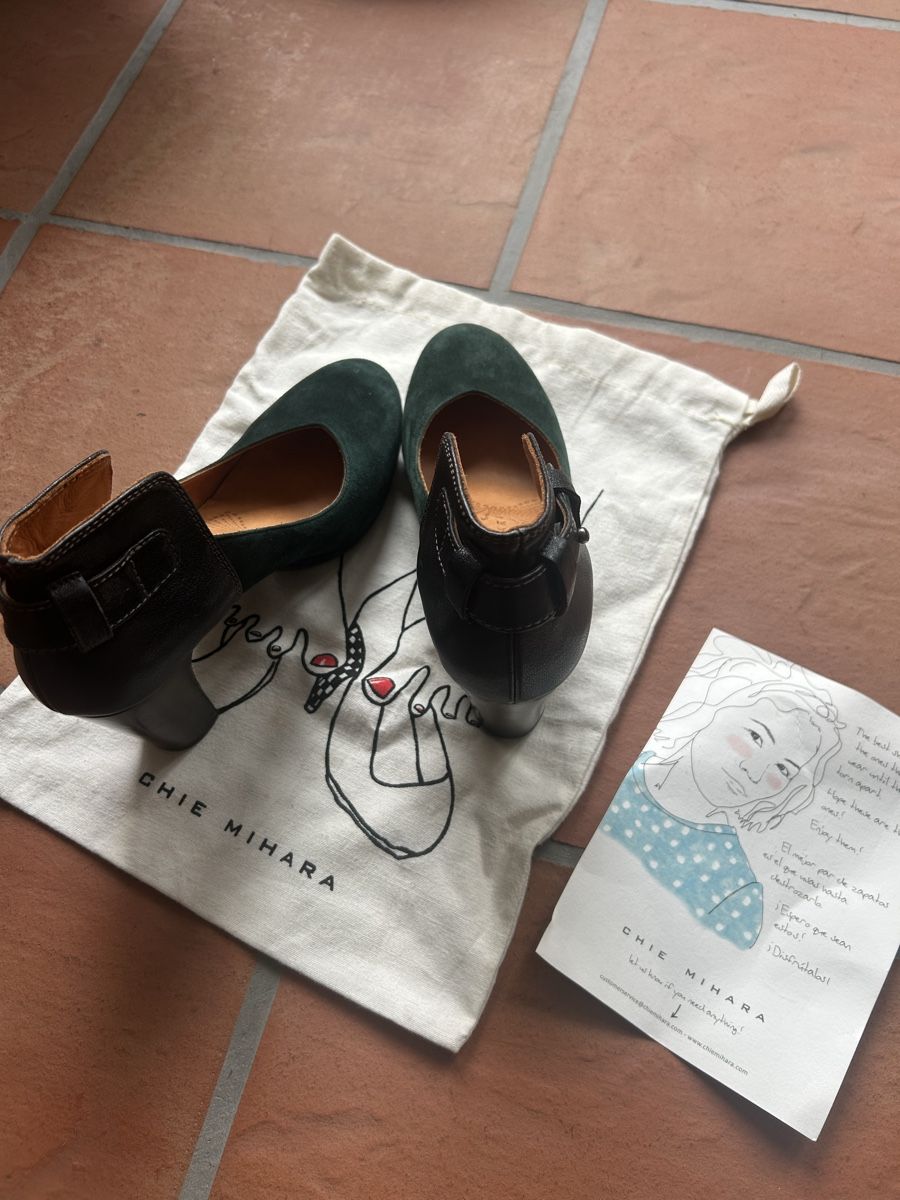 Chie Mihara Scarpe da donna: Chie Mihara, Grün/Schwarz, Grösse 40 perfekte Passform – Nuovo (secondo la descrizione) da Langnau am Albis venduto da Nechi 1