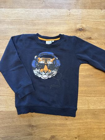 Pullover Gr. 122 (128)