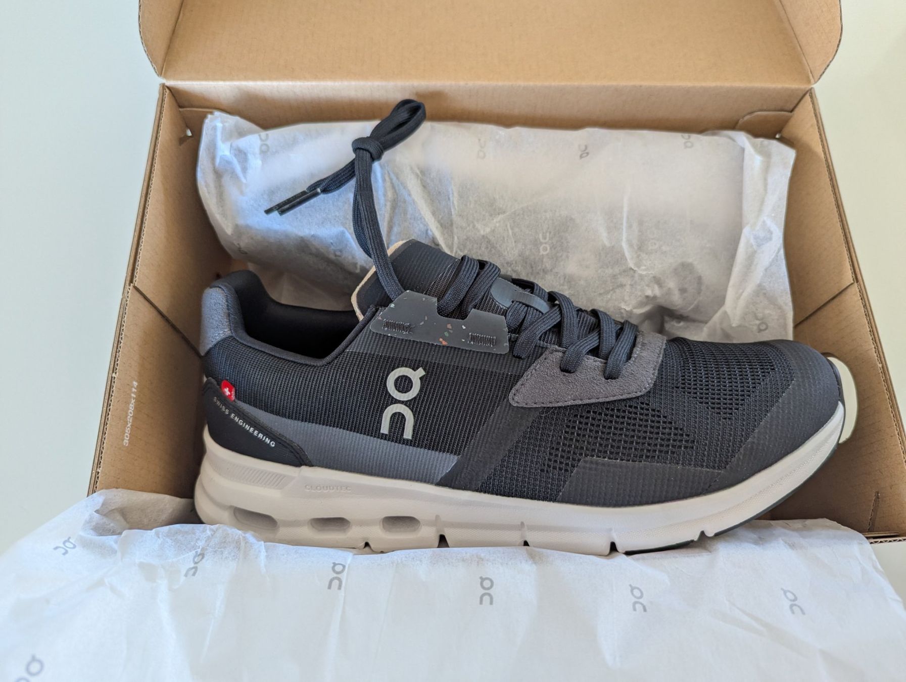 On Scarpe da uomo: NEU & OVP: On Cloudrift Schwarz Sneaker Gr. 40 – Nuovo e nell'imballaggio originale da Seengen venduto da sam_x5tk 2