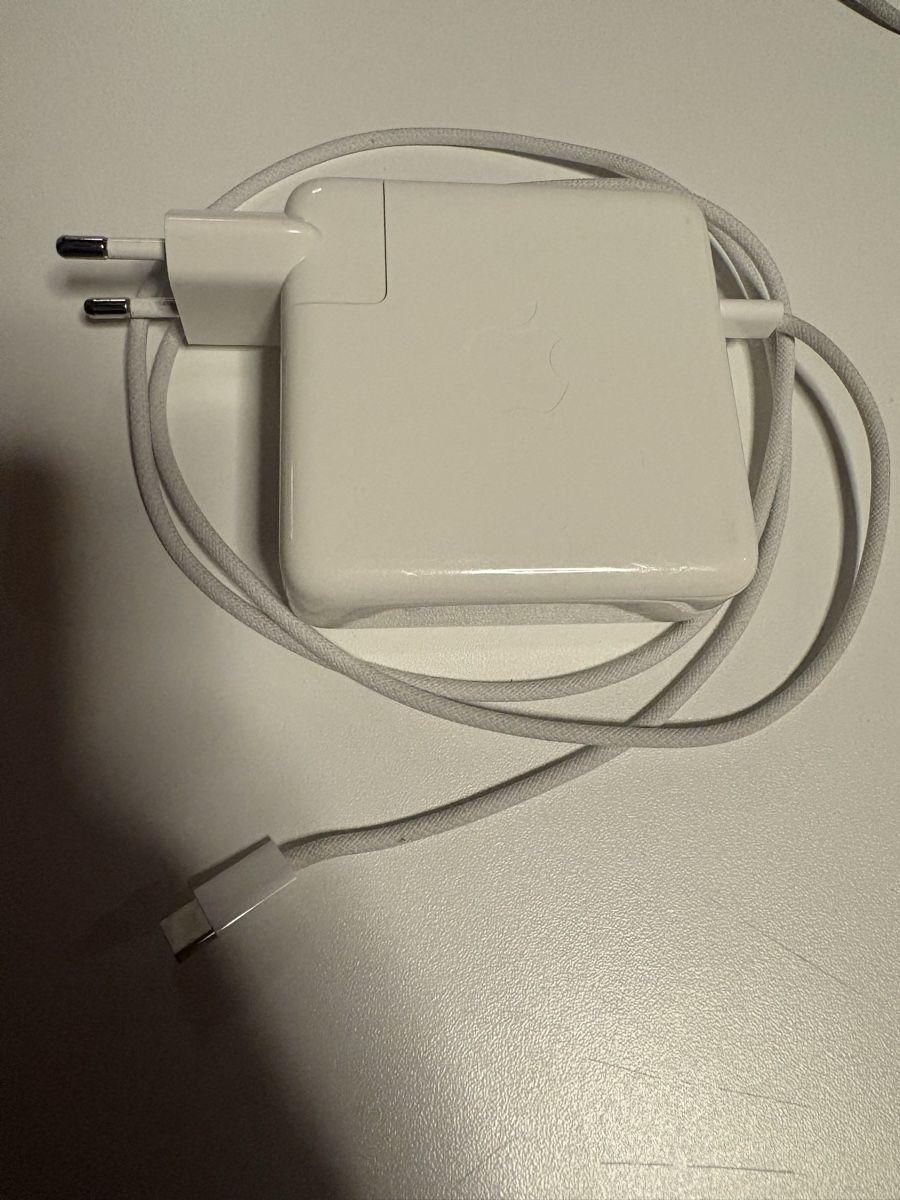 Apple Chargements: Apple schnellladegrät 96W usb C – Neuf (Voir description) à Zwillikon par nti_j8gs