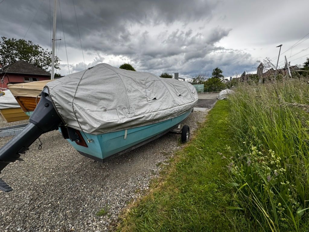 Yamaha Barche: Motorboot 6PS Seehofer GFK – Usato da Salmsach venduto da Danryo 3
