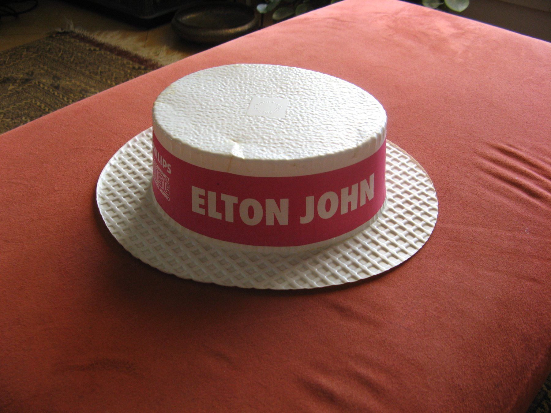 Chapeaux, bonnets & casquettes: Elton John Fanhut – D'occasion à Zürich par apil