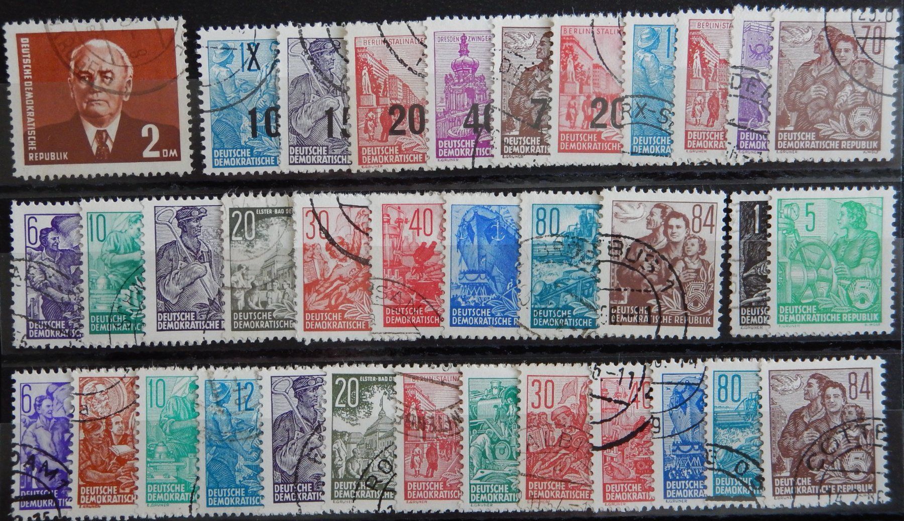Tutti i francobolli: DDR Lot VI – Usato da Zürich venduto da Muehlekauf