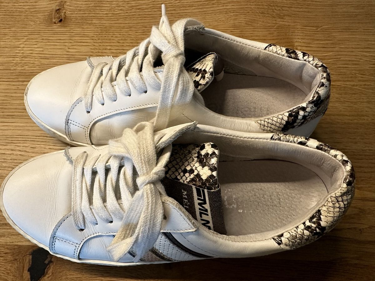 Scarpe da donna: Modische Sneaker Leder Meline, Gr.38 – Usato da Ebikon venduto da Squizi 1