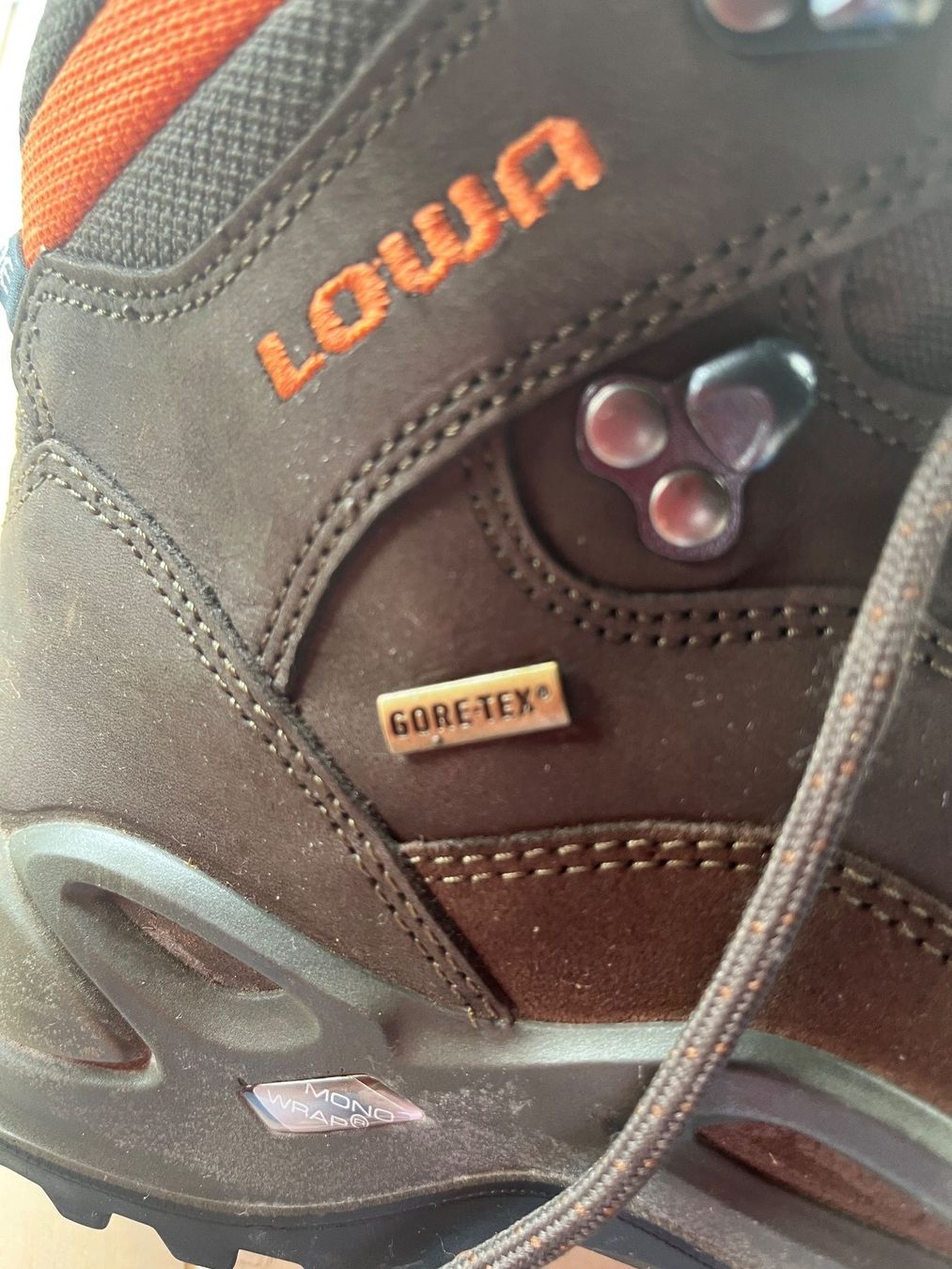 Lowa Scarpe da donna: Wanderschuh /// Renegade GTX MID /// 39 – Usato da Brittnau venduto da Zofigerin 2
