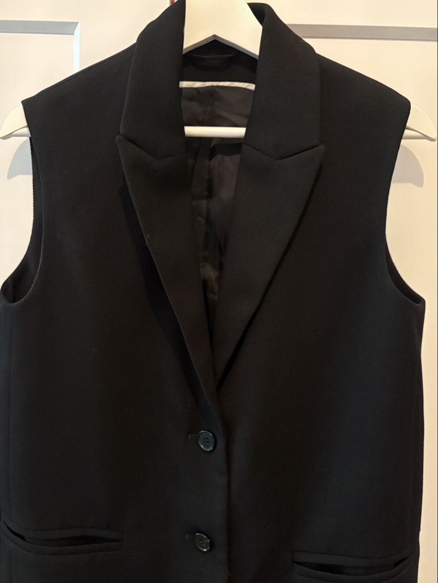 Cos Gilet & Giacche senza maniche: COS Wool Sleev’ess Vest – Usato da Nyon venduto da My_wardrobe 2