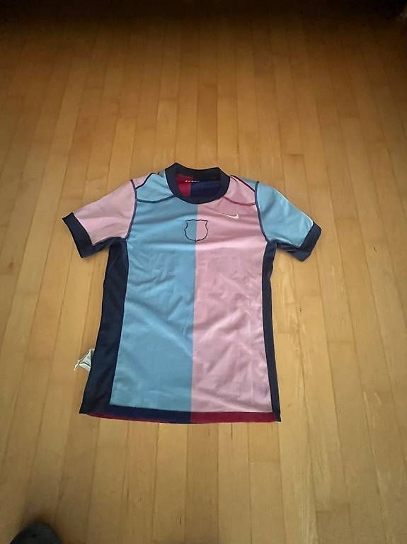 FC Barcelona Leibchen & Hosen: FC Barcelona T-Shirt – Gebraucht aus Allschwil von Manolictus 4