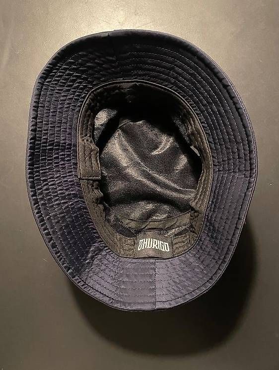 Copricapi, berretti & cappellini: ZHURIGO Bucket Hat Navy Blue – Usato da Zürich venduto da EllaLacroix 1