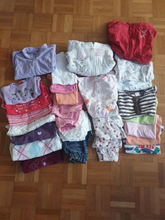 Kleiderpaket Mädchen Grösse 74 / 27 Teile