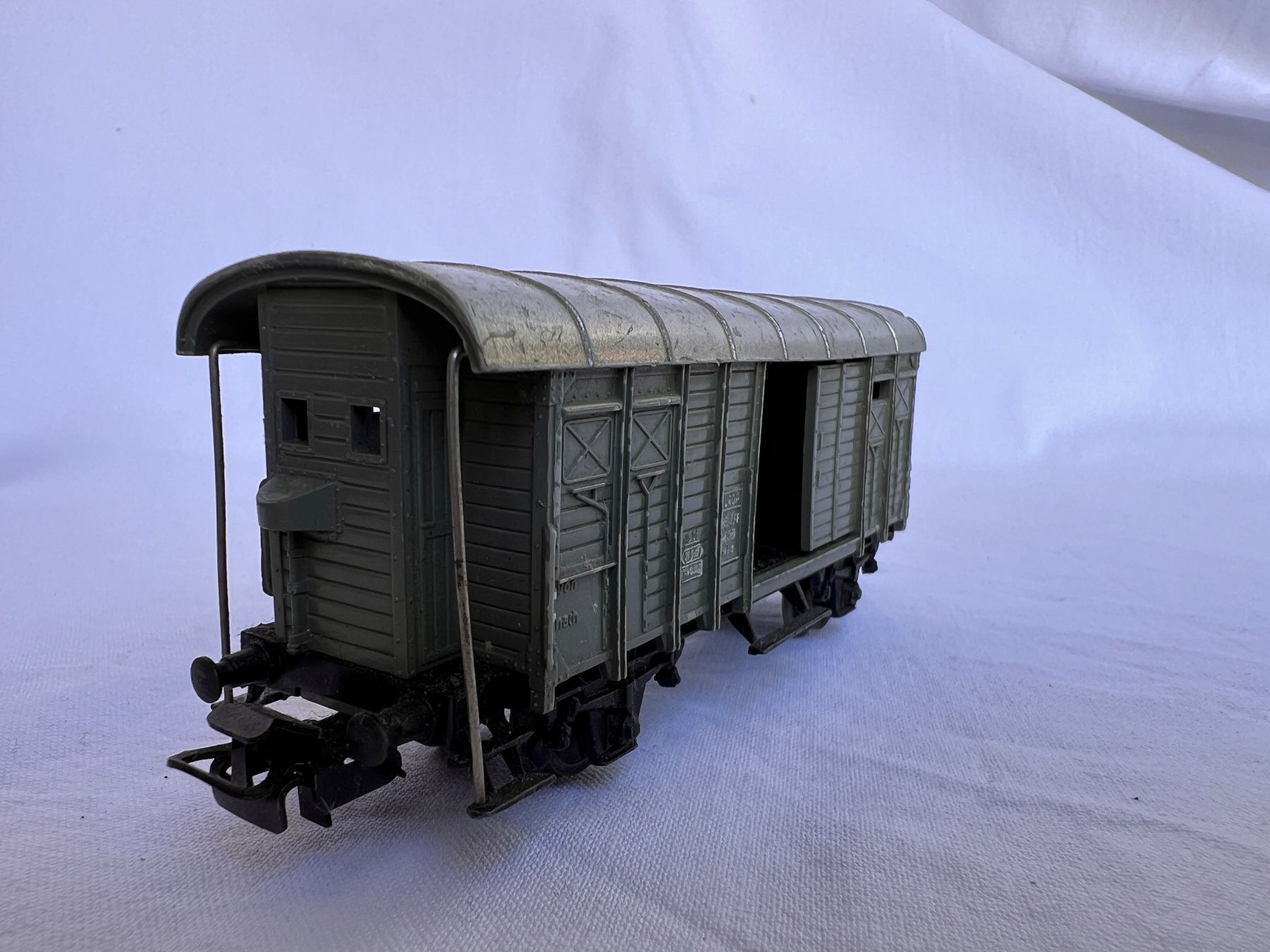 Märklin Modellini di ferrovie: Güterwagen Märklin – Usato da Männedorf venduto da Franzflo 2
