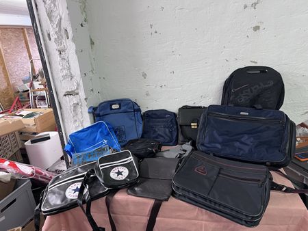 Taschen ,gemischt diverse Marken (49)