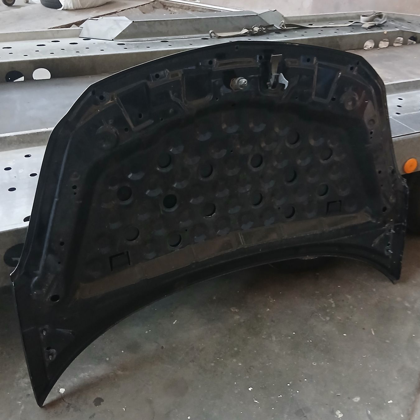 Opel Toutes les pièces auto: Capot Opel Corsa D – D'occasion à la heutte par Auto-stock 1
