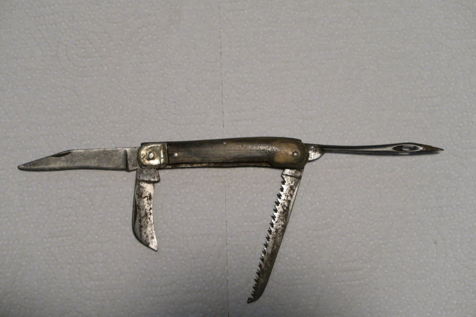 Victorinox Couteaux de poche: Victoria Bauernmesser / Sackmesser / Taschenmesser – D'occasion à Heimberg par Heimberg2010