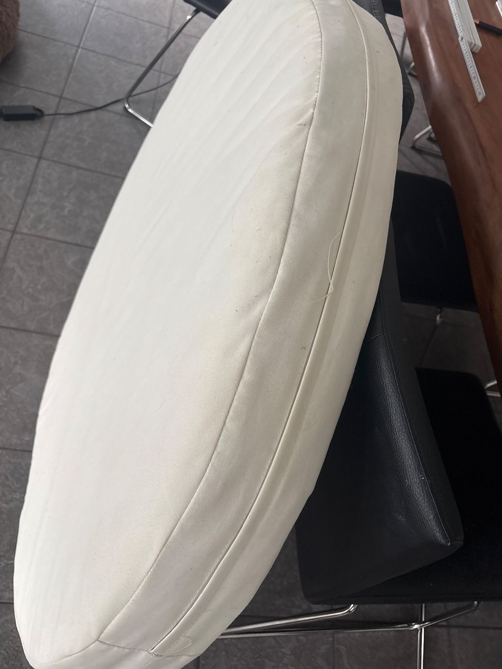 Kissen: LOUNGEKISSEN ,WASCHBAR – Gebraucht aus Andwil SG von schmei 3