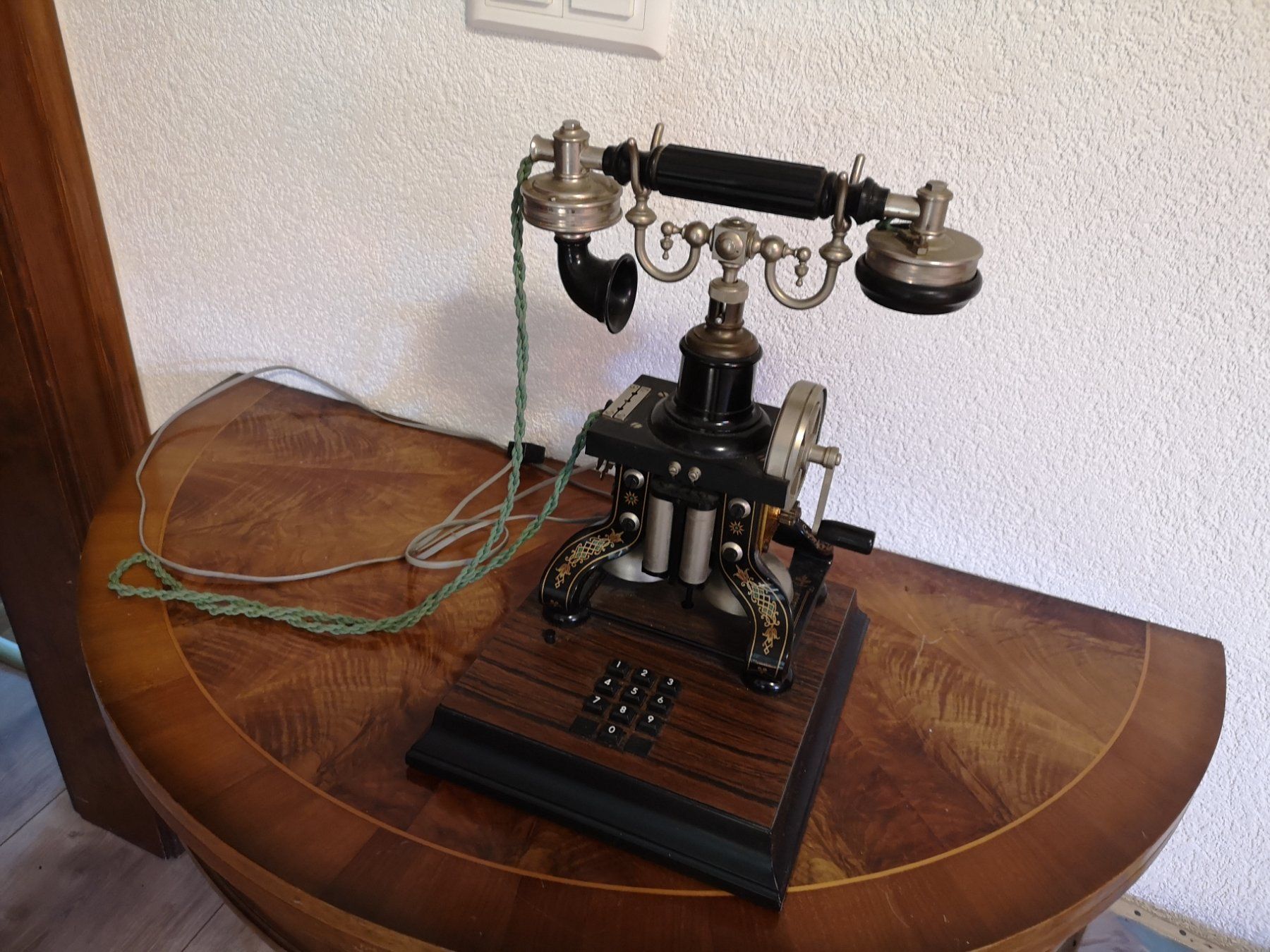 Ericsson Telefoni: Ancien téléphone Ericsson – Usato da Conthey venduto da Cathlouz 1
