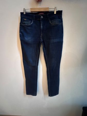 Jeans NO EXCESS W31 L32 dunkles Blau guter Zustand