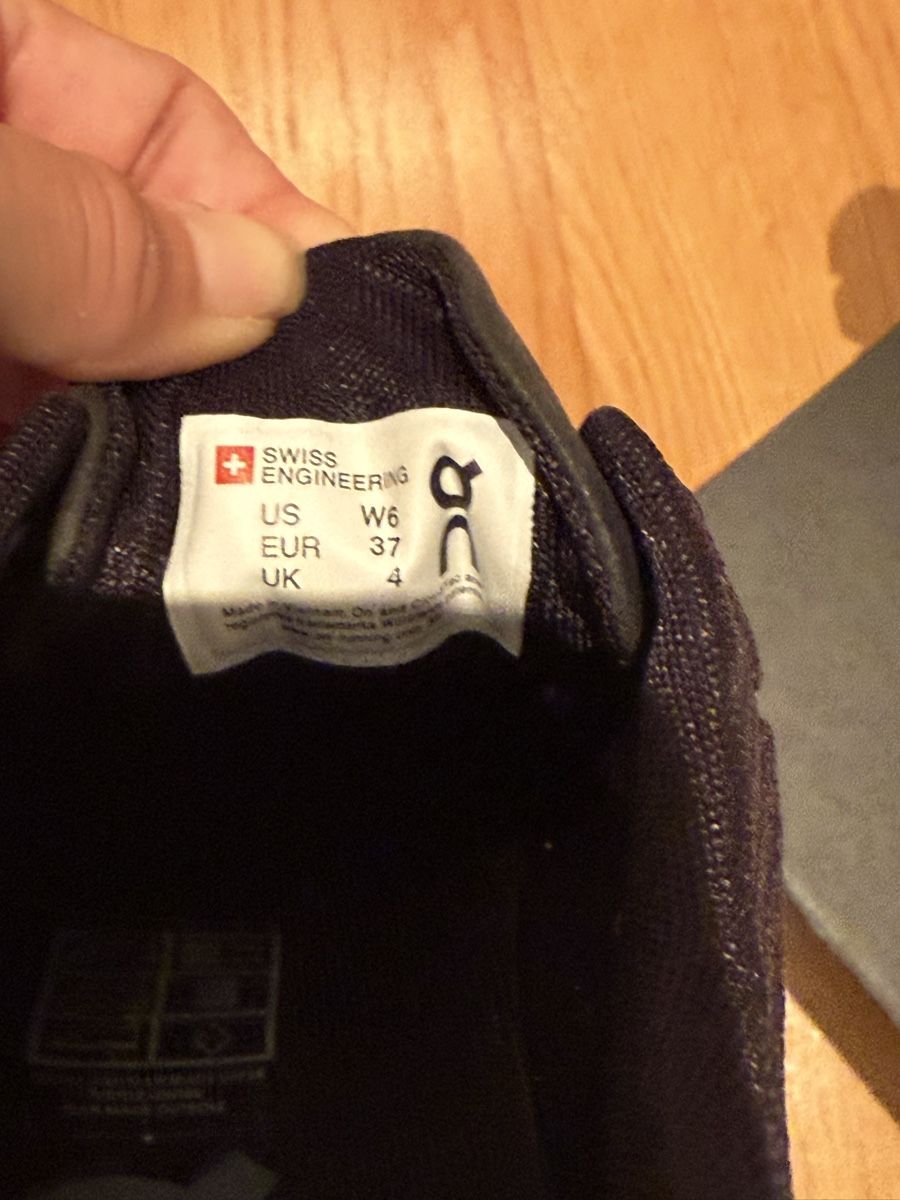 On Chaussures femmes: On Schuhe Cloud schwarz Grösse 37 – Neuf avec emballage d'origine à Muri AG par Madoxx72 4