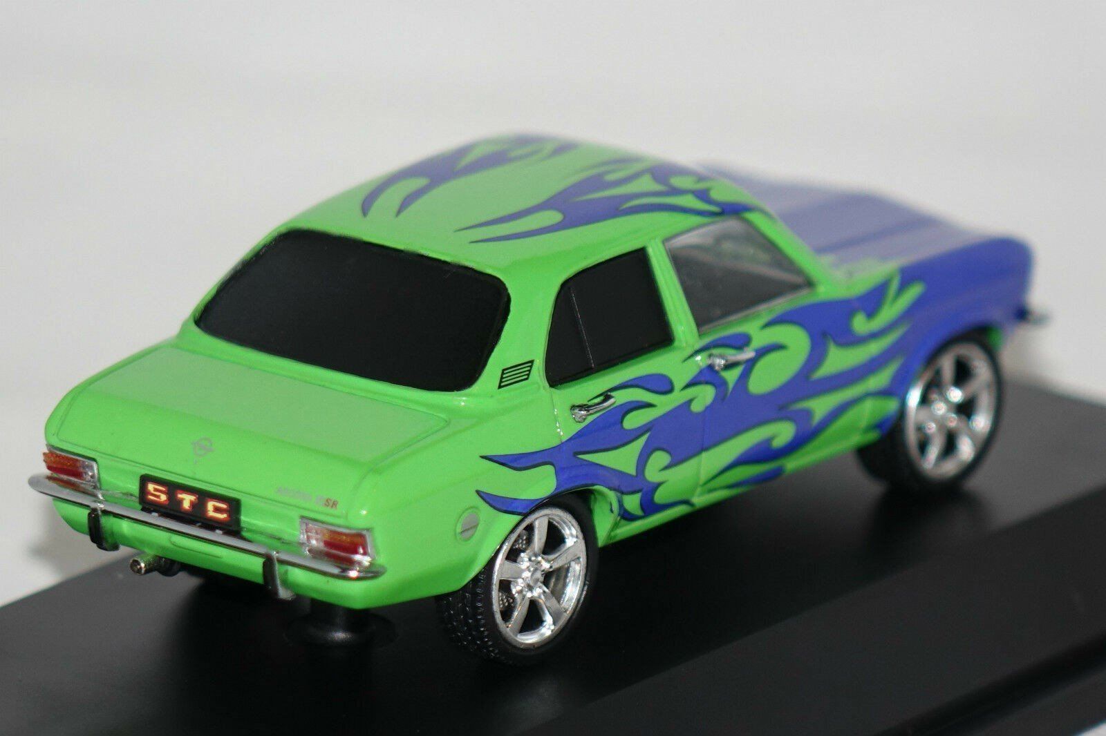 Opel Modellini d'auto: Opel Ascona A 1970-1975 "Tuning Version" hellgrün / blau – Nuovo e nell'imballaggio originale da Gerlafingen venduto da espero88 1
