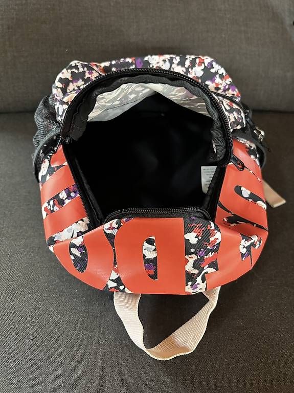 Kindertaschen: Nike Kinderrucksack – Gebraucht aus Neftenbach von Baeumel 2