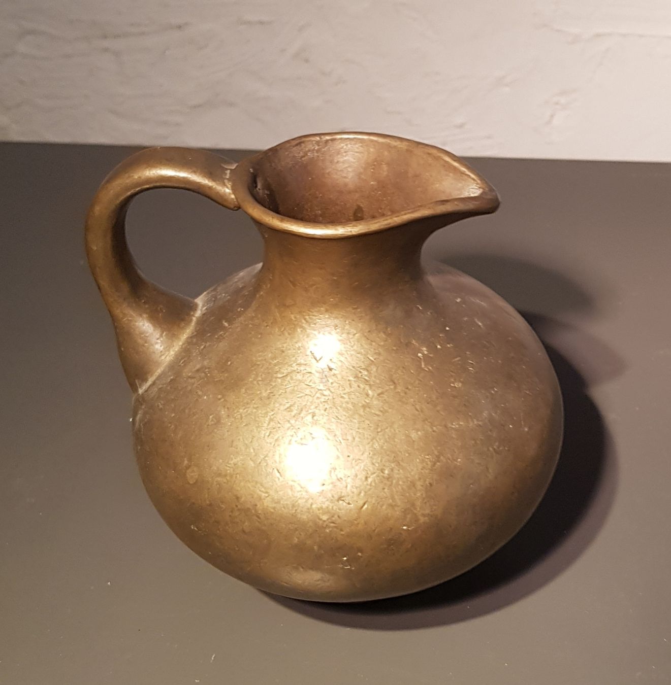 Caraffe: Messing Krug, Vase – Usato da Erlenbach ZH venduto da wem_6f9c 1