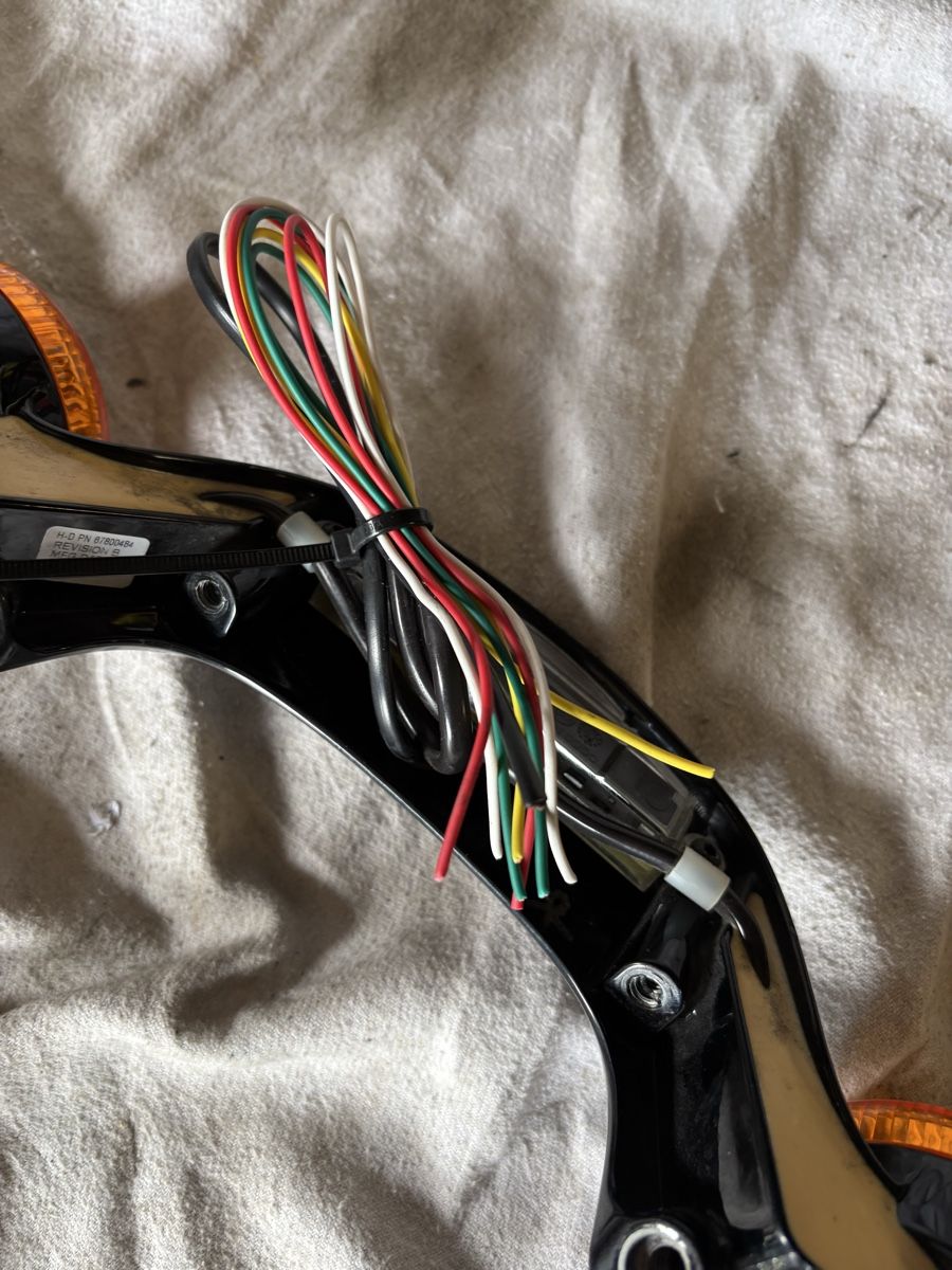 Harley-Davidson Tutti i ricambio per moto: Harley Davidson Blinker Rücklicht Bremslichtbalken – Usato da Schötz venduto da Harley35 4
