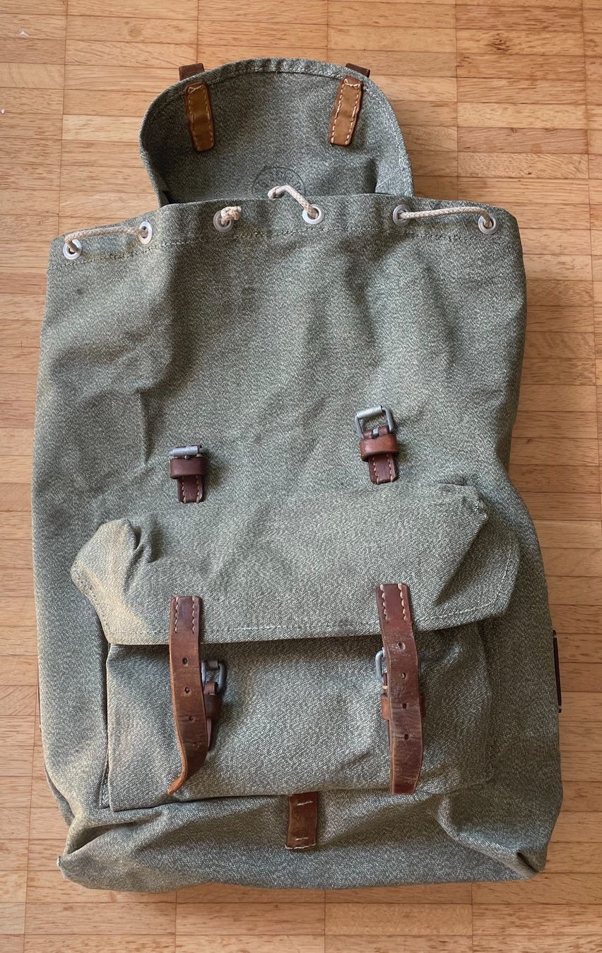 Schweizer Armee Taschen: F Sack, Armee, Schweizer Militär – Gebraucht aus Wettingen von Bazzoo