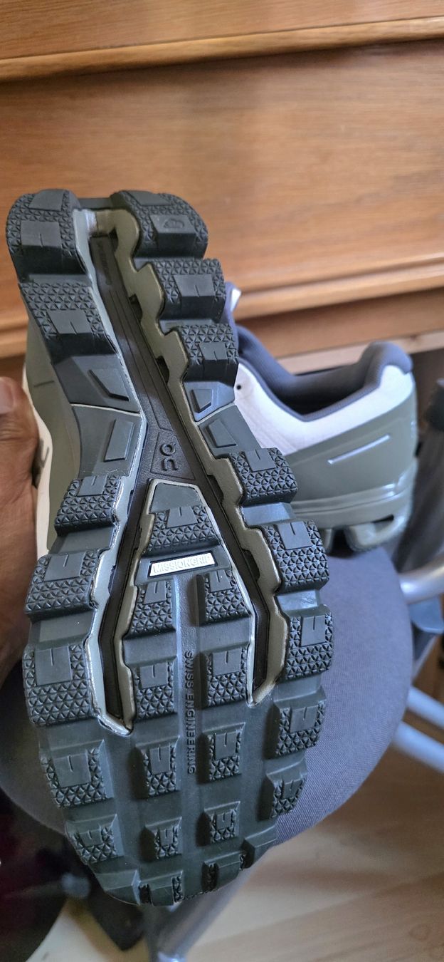 Herrenschuhe: On Cloud cloud venture waterproof no excuses – Neu (gemäss Beschreibung) aus Chur von ACE18 3