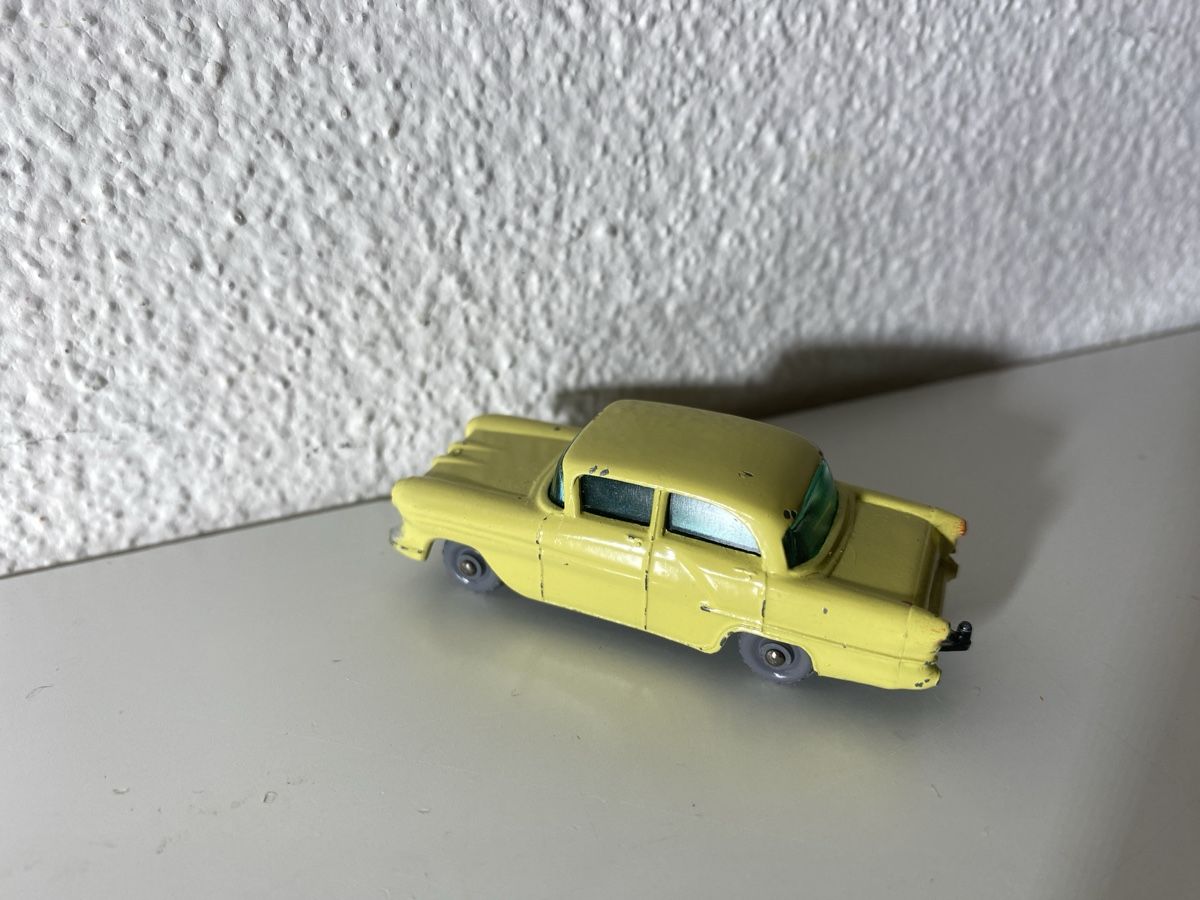 Lesney Modellini d'auto: Lesney vauxhall victor – Usato da Winterthur venduto da ben_9vxx 2