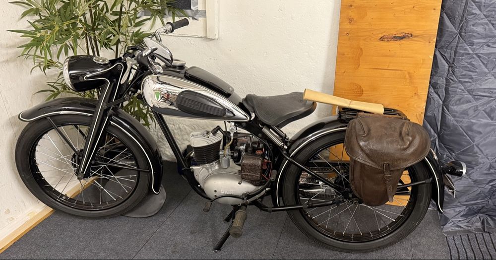 Best HD Pictures about  Dkw Rt 125 Kaufen  with No AI Images