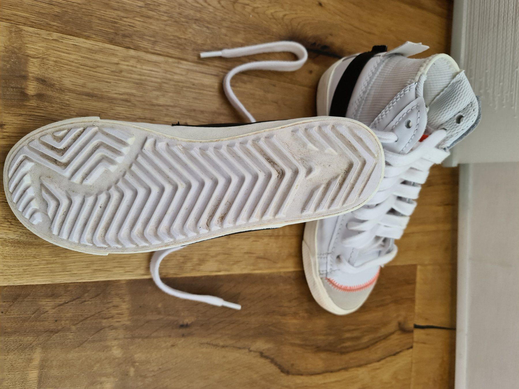 Nike Scarpe da uomo: Sneakers nike – Usato da Wittenbach venduto da Tigerlili 3