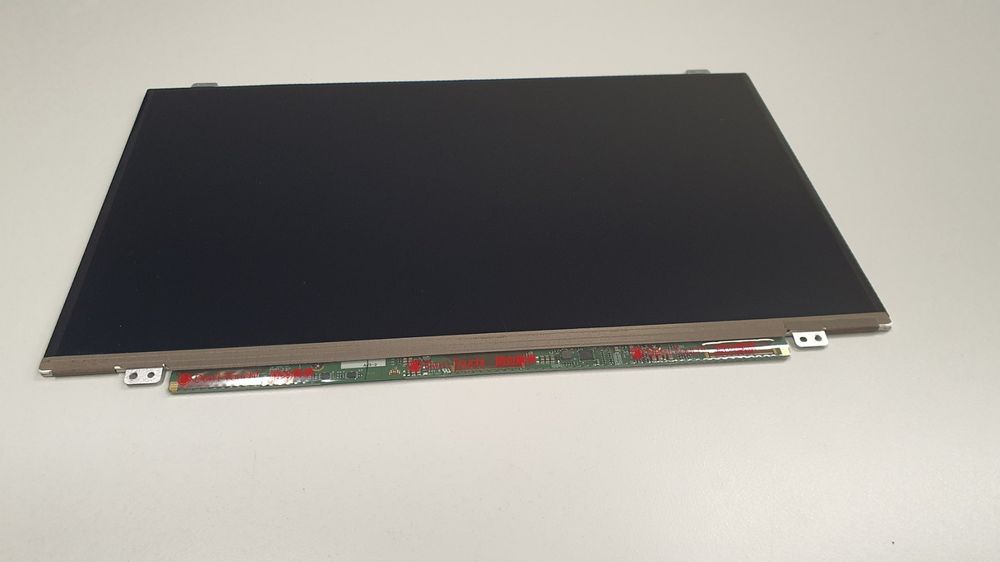 14.0" Zoll, 40 Pin, LP140WD2 (TL) (B1) | Kaufen auf Ricardo
