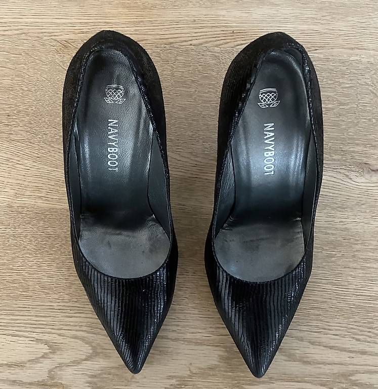 Chaussures femmes: Escarpins Navyboot  – D'occasion à Vandoeuvres par ann_lq5h 4