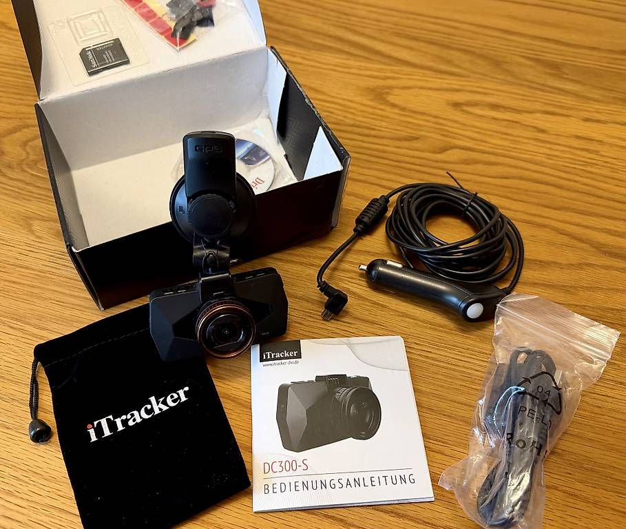 Action Cam: Dashcam HD mit GPS / G-Sensor OVP – Usato da Urdorf venduto da DennyBennyB