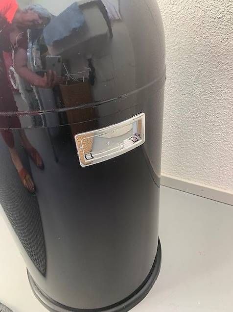 Cestini per rifiuti: Mülleimer "WESCO PUSH" aus Metall schwarz – Usato da Kirchberg BE venduto da Rege 1