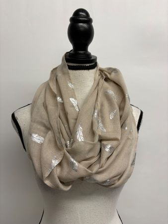 S. Oliver Loopschal mit Federn beige silber leicht