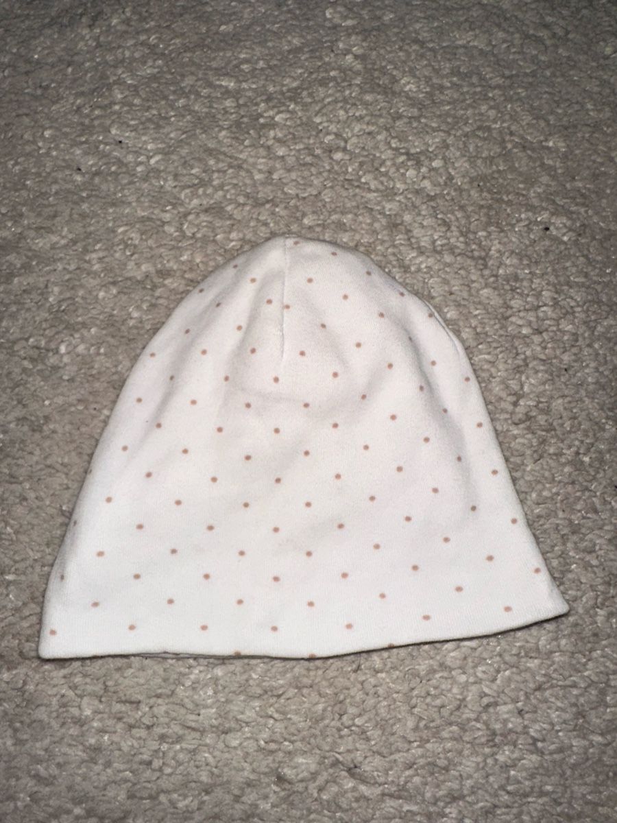 C&A Mützen & Schals: Newborn hat – Neu (gemäss Beschreibung) aus Emmenbrücke von jov_qj5z
