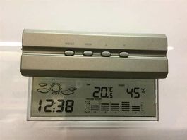 Wetterstation zur Fenstermontage
