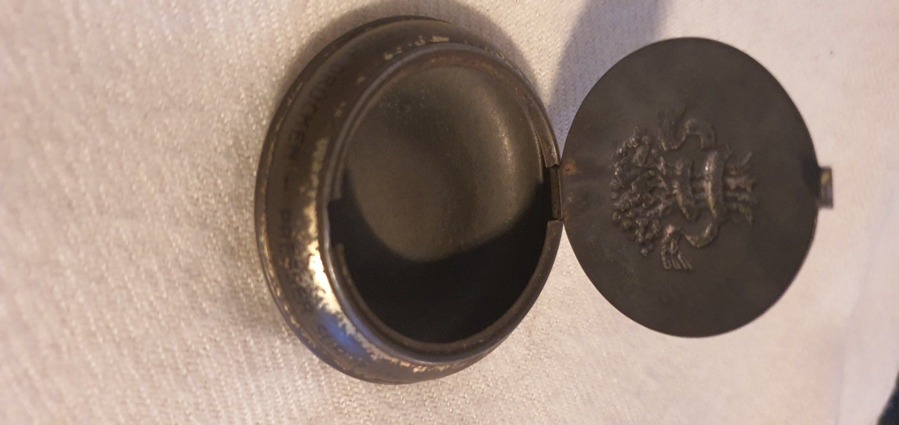 Dosen: Alte blechdose Wybert Tabletten – Gebraucht aus Baden von swiss-alps 3