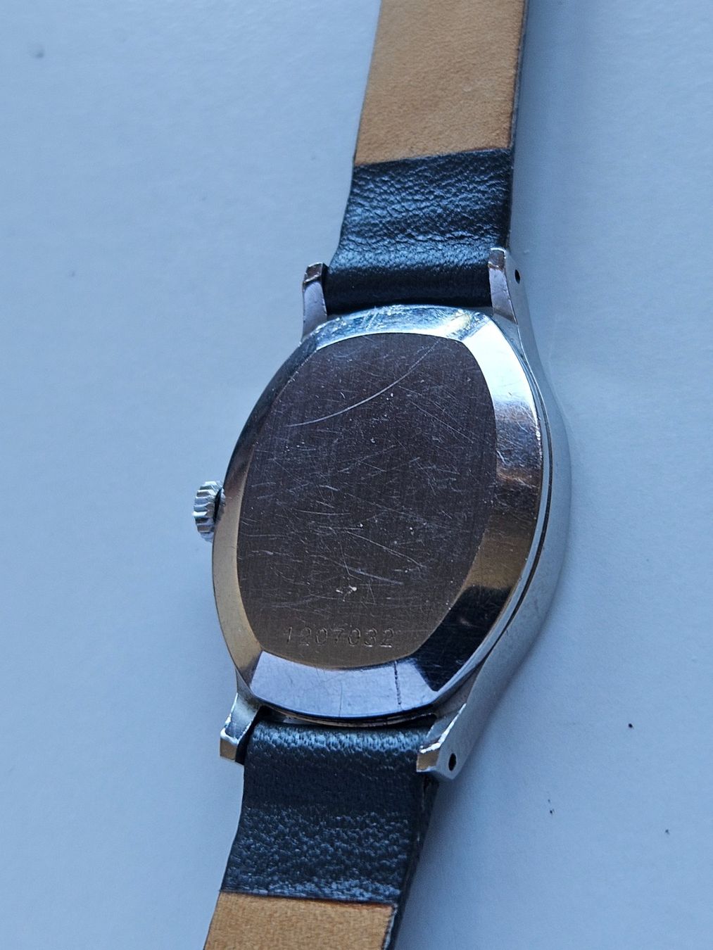 Juvenia Orologi: 562 Juvenia Quartz Damenuhr – Usato da Berikon venduto da mmm21 4