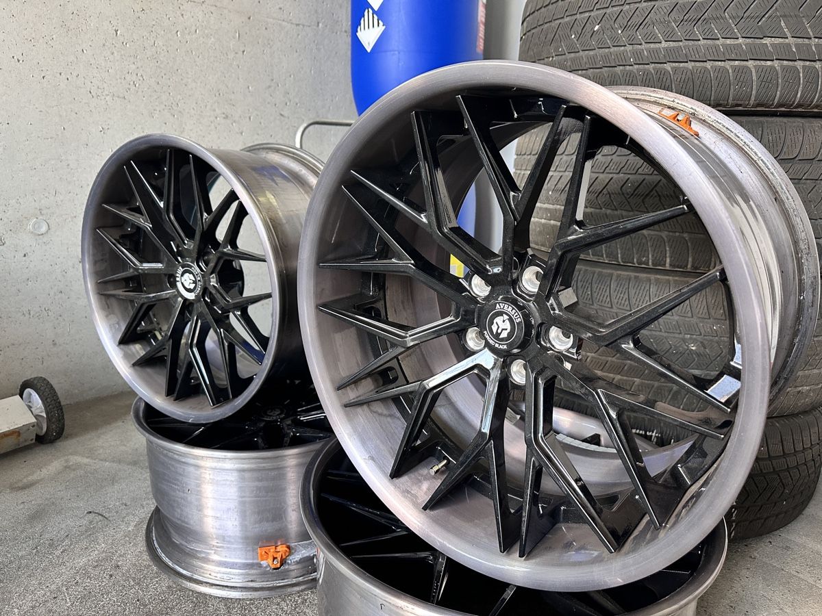 Aversus Jantes: Aversus Forged Black – D'occasion à Auw par pas_bz55