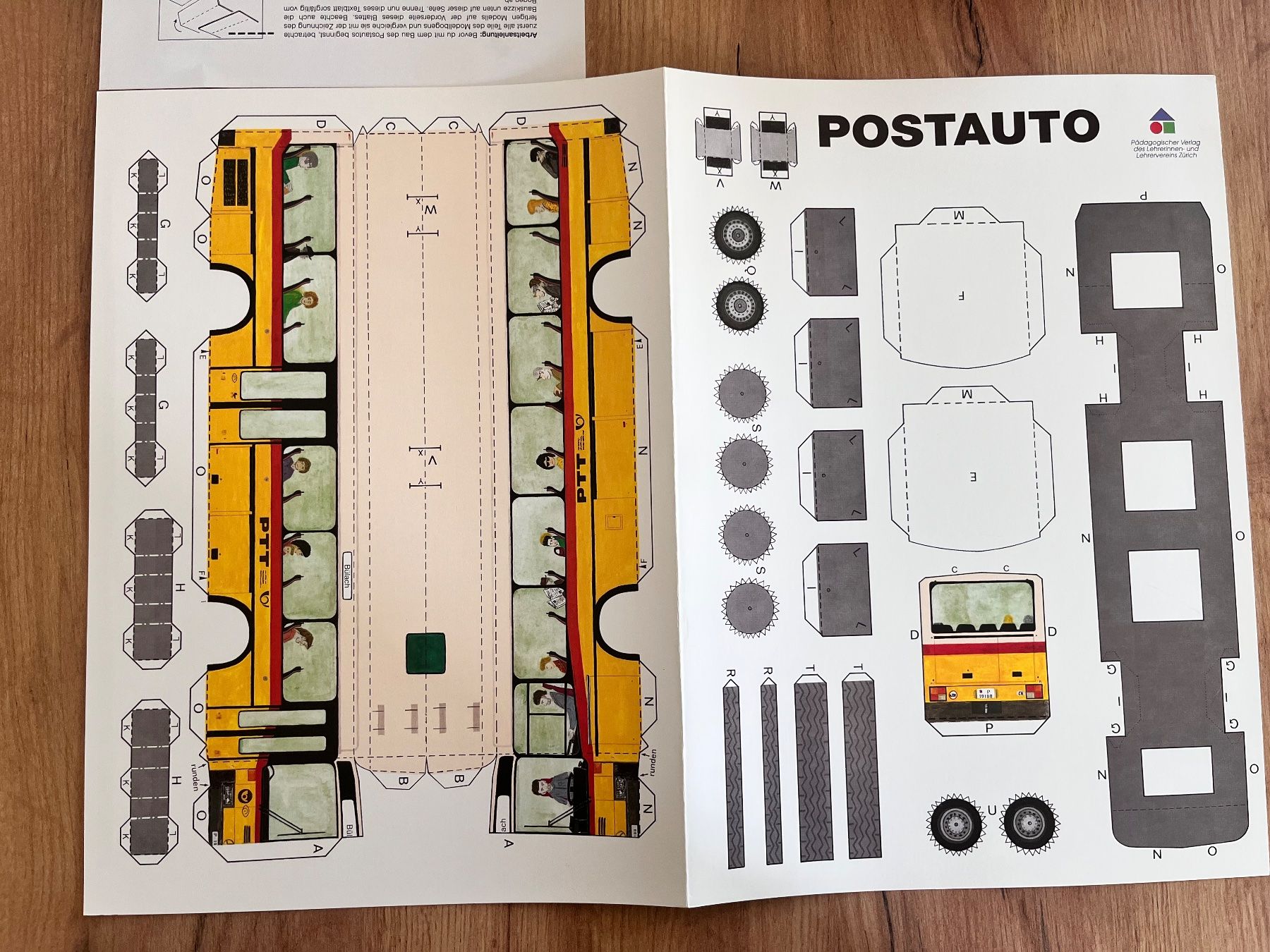 Kit bricolage: 1 Modellbogen Pädagogischer Verlag Postauto – Usato da Büsserach venduto da bor_s88m 1