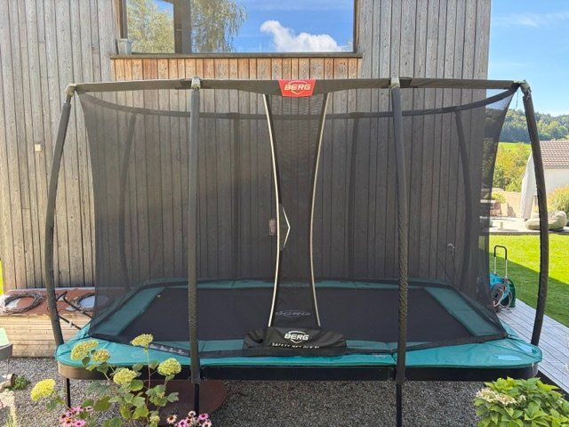 Trampoline: Trampolin BERG – Gebraucht aus Bichwil von and_9wqf
