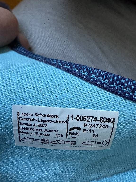 Scarpe per ragazzi: Kinder Schuhe Grösse 27 – Usato da Reinach BL venduto da lum_c2rl 4