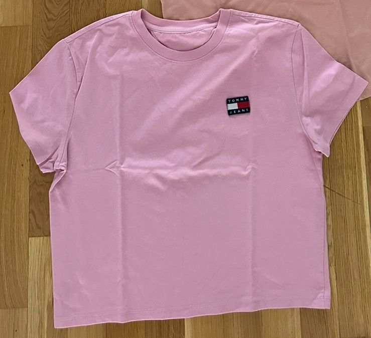 Tommy Hilfiger T-shirt: 2x Tommy Hilfiger Tshirt Gr:S – Usato da Erlinsbach SO venduto da dikaan 2
