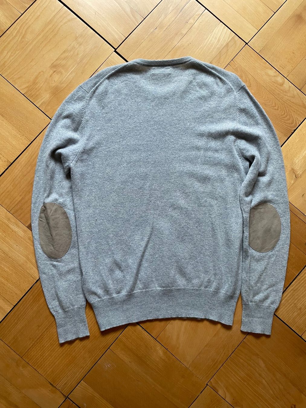 Pullover & Sweatshirts: Pullover Parenti's Kaschmir hellblau Grösse M – Gebraucht aus Zürich von Rollladen 5