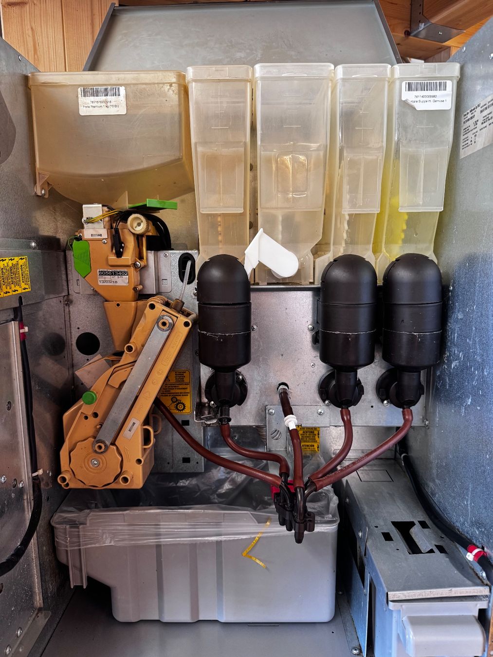Macchine per caffè & Macchine per espresso: Necta Rose Kaffeeautomat, gebraucht,  Service nötig – Usato da Dübendorf venduto da sdbu-frappant 5
