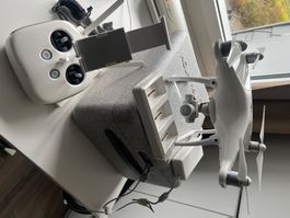 DJI Phantom 4